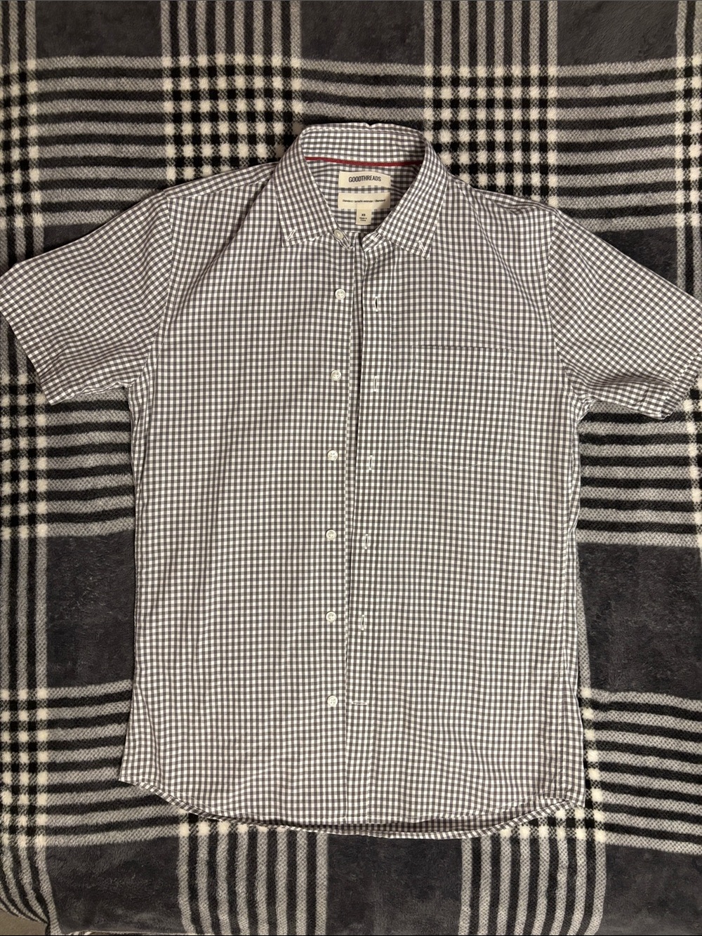 Goodthreads Short-Sleeve Grey & White Gingham Button-Down Shirt